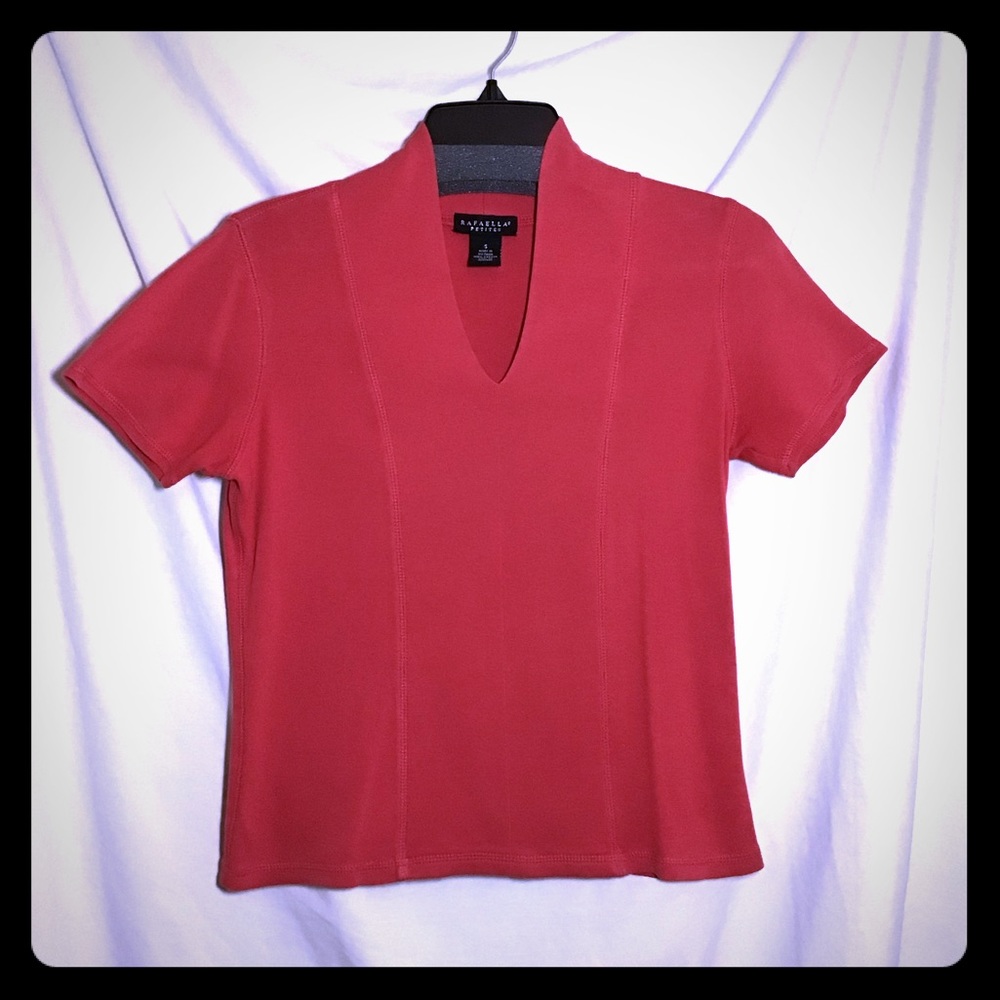 Rafaela Petites Small Red Top V-neck Short Sleeves